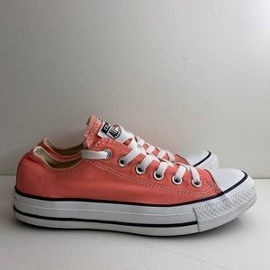 Converse All Star Chuck Taylor Low Top Women’s 8
